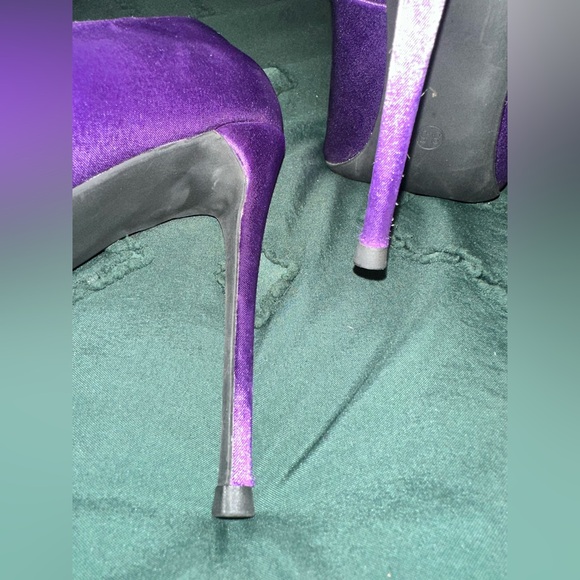 Vibrant purple stilettos - Picture 6 of 6